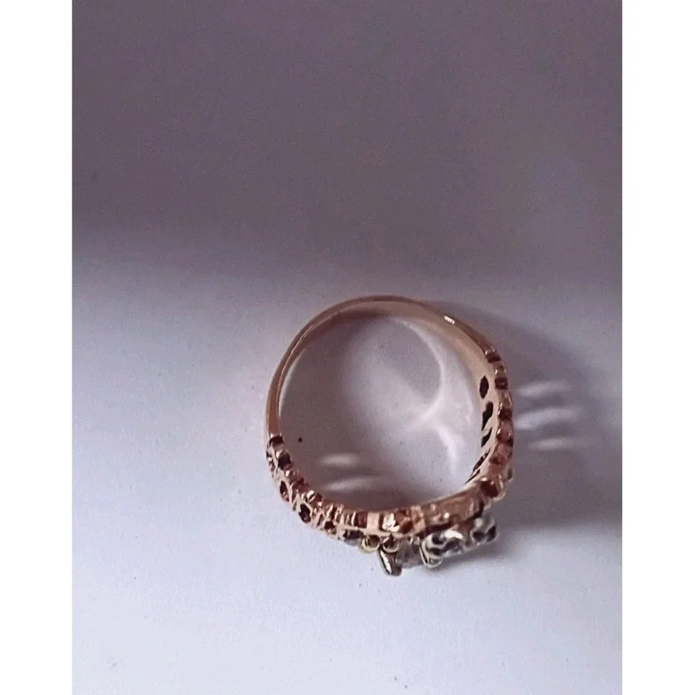 Vintage  Custom  Women's  14  Karat  Gold  Textured  Diamond  Statement  Ring